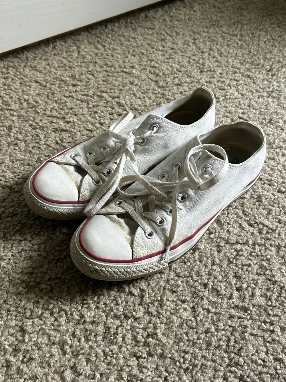 Converse White Low-Top Sneakers with Red Stripe - Picture 1 of 7